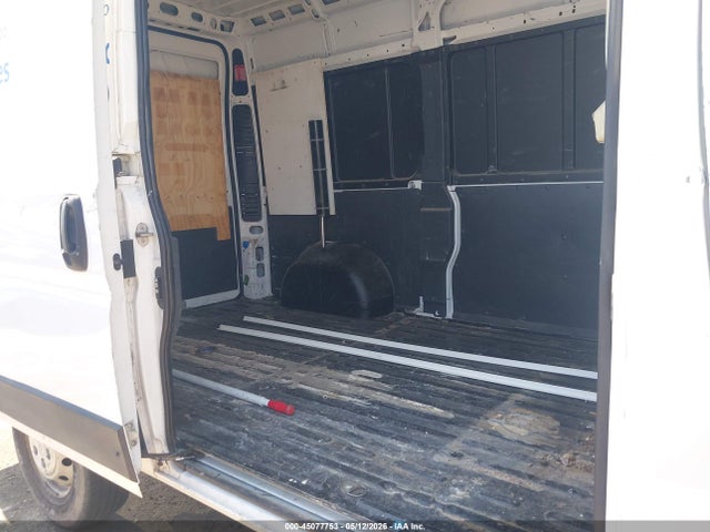 45077753 :رقم المزاد ، 3C6TRVCG5KE522889 vin ، 2019 Ram Promaster 2500 High Roof 136 Wb مزاد بيع