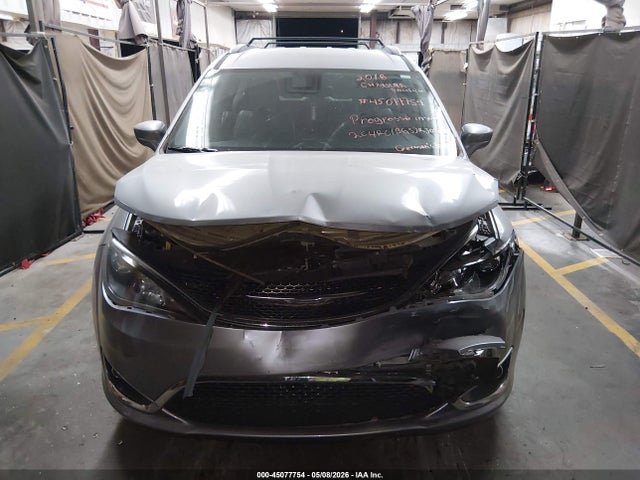 Auction sale of the 2018 Chrysler Pacifica Touring L, vin: 2C4RC1BG5JR305659, lot number: 45077754
