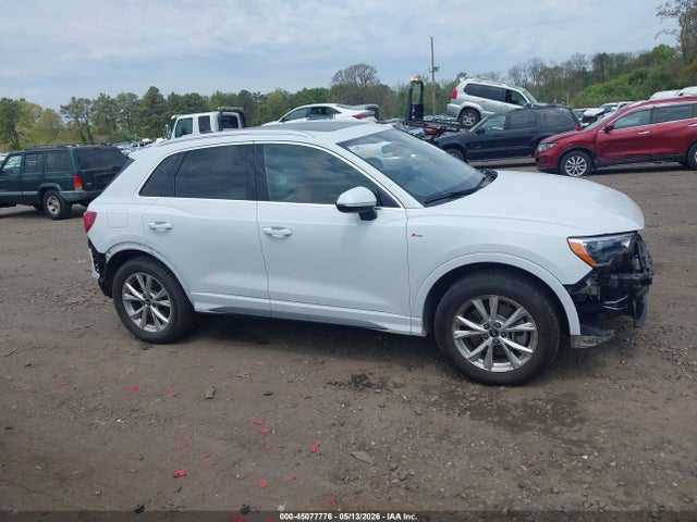 45077776 :رقم المزاد ، WA1DECF33N1017098 vin ، 2022 Audi Q3 Premium 45 Tfsi S Line Quattro Tiptronic مزاد بيع