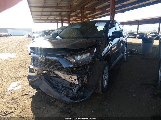 45077819 :رقم المزاد ، 2T3H1RFV1NC183050 vin ، 2022 Toyota Rav4 Le مزاد بيع