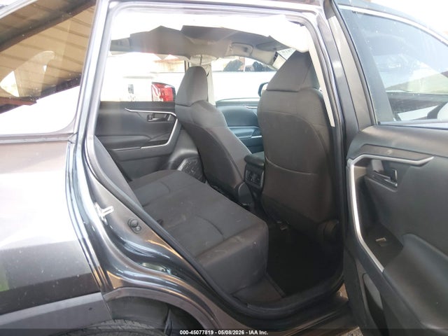 45077819 :رقم المزاد ، 2T3H1RFV1NC183050 vin ، 2022 Toyota Rav4 Le مزاد بيع