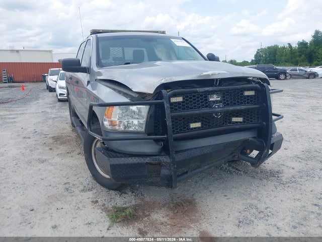 2019 Ram 1500 Classic Tradesman  4x4 5'7 Box მანქანა იყიდება აუქციონზე, vin: 1C6RR7KT1KS697075, აუქციონის ნომერი: 45077824