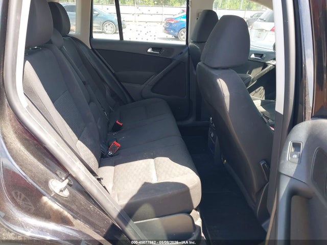45077862 :رقم المزاد ، WVGAV7AX4CW560529 vin ، 2012 Volkswagen Tiguan S مزاد بيع