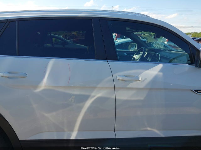 Продаж на аукціоні авто 2025 Volkswagen Atlas Cross Sport 2.0t Se W/technology, vin: 1V2WE2CAXSC220368, номер лоту: 45077878