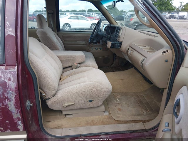 Продажа на аукционе авто 1995 Chevrolet Gmt-400 C1500, vin: 2GCEC19H7S1301318, номер лота: 45077892