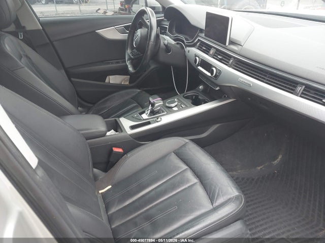 45077894 :رقم المزاد ، WAUENAF43HN023520 vin ، 2017 Audi A4 2.0t Premium مزاد بيع
