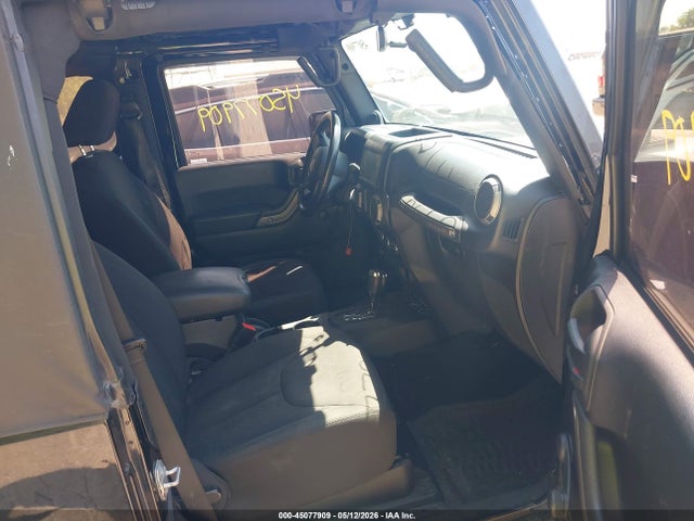 2014 Jeep Wrangler Willys Wheeler მანქანა იყიდება აუქციონზე, vin: 1C4AJWAGXEL253249, აუქციონის ნომერი: 45077909