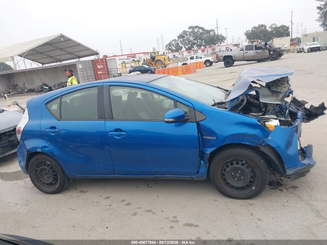 Aukcja sprzedaży 2014 Toyota Prius C Two, vin: JTDKDTB36E1565702, numer aukcji: 45077944