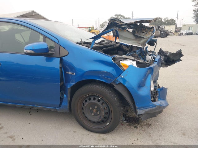 Aukcja sprzedaży 2014 Toyota Prius C Two, vin: JTDKDTB36E1565702, numer aukcji: 45077944