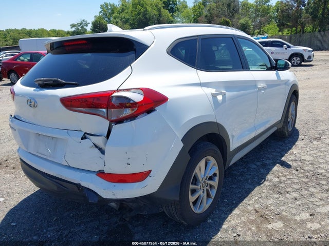 Продажа на аукционе авто 2017 Hyundai Tucson Se Plus, vin: KM8J3CA44HU527571, номер лота: 45077954