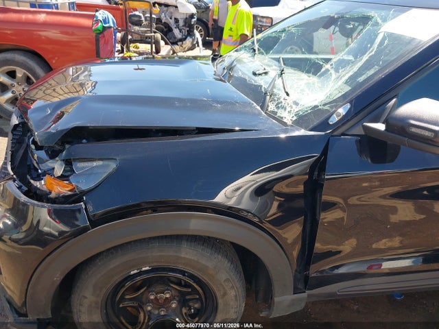 45077970 :رقم المزاد ، 1FM5K8AB0LGD19811 vin ، 2020 Ford Police Interceptor Utility مزاد بيع