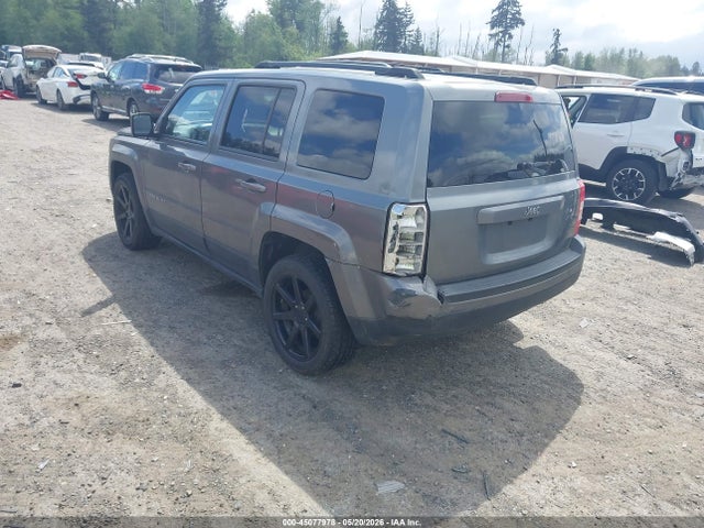 45077978 :رقم المزاد ، 1C4NJPBAXCD576287 vin ، 2012 Jeep Patriot Sport مزاد بيع