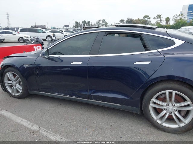 Продаж на аукціоні авто 2014 Tesla Model S, vin: 5YJSA1S12EFP32933, номер лоту: 45077997