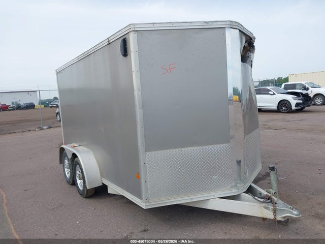 45078004 :رقم المزاد ، AAVZ543 vin ، 2005 Stealth 12 Ft Enclosed Trail مزاد بيع