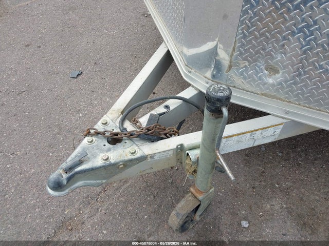 45078004 :رقم المزاد ، AAVZ543 vin ، 2005 Stealth 12 Ft Enclosed Trail مزاد بيع