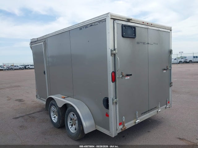 45078004 :رقم المزاد ، AAVZ543 vin ، 2005 Stealth 12 Ft Enclosed Trail مزاد بيع