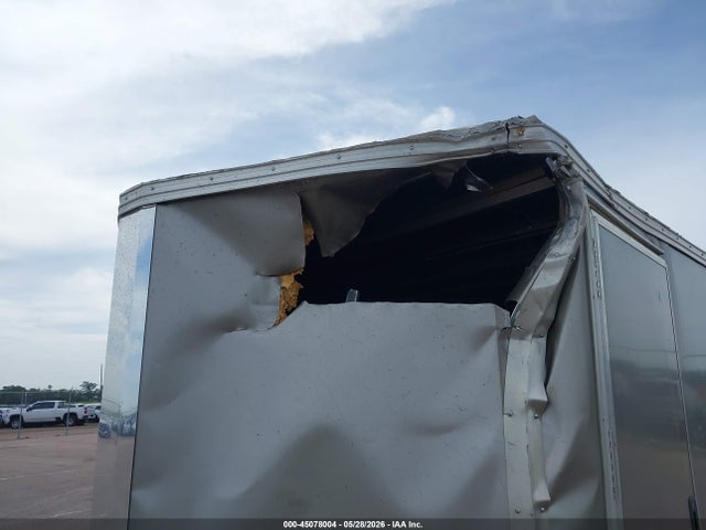 45078004 :رقم المزاد ، AAVZ543 vin ، 2005 Stealth 12 Ft Enclosed Trail مزاد بيع