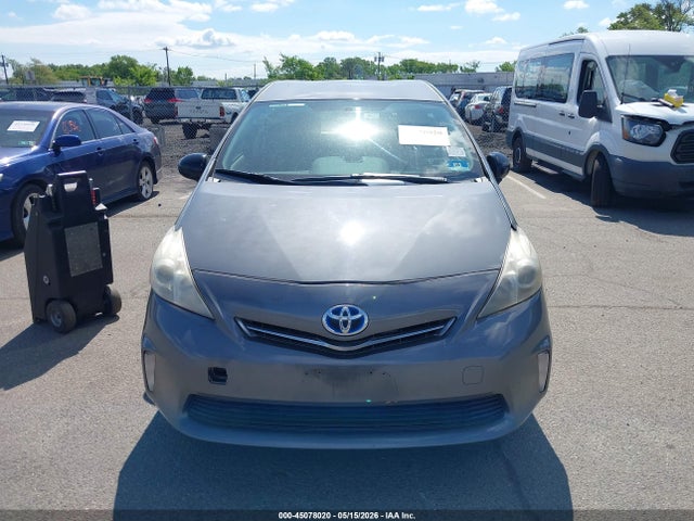 Продажа на аукционе авто 2014 Toyota Prius V Two, vin: JTDZN3EU0E3334332, номер лота: 45078020