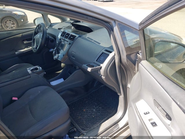 Продажа на аукционе авто 2014 Toyota Prius V Two, vin: JTDZN3EU0E3334332, номер лота: 45078020