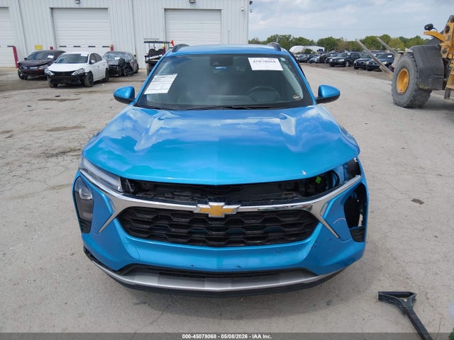 2025 Chevrolet Trax Fwd Lt მანქანა იყიდება აუქციონზე, vin: KL77LHEP6SC156701, აუქციონის ნომერი: 45078068