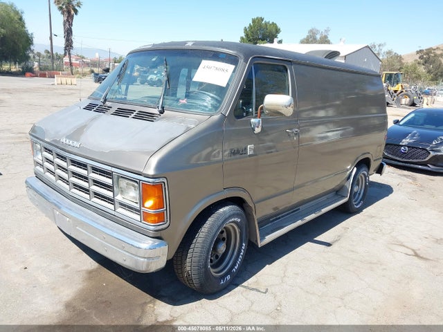 1988 Dodge Ram Van B150 მანქანა იყიდება აუქციონზე, vin: 2B6FB13Y9JK135915, აუქციონის ნომერი: 45078085