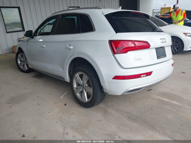 Продаж на аукціоні авто 2019 Audi Q5 45 Premium, vin: WA1ANAFY1K2057012, номер лоту: 45078125