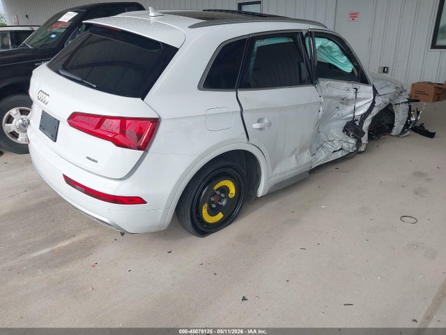 Продаж на аукціоні авто 2019 Audi Q5 45 Premium, vin: WA1ANAFY1K2057012, номер лоту: 45078125