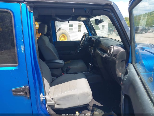 2015 Jeep Wrangler Unlimited Sahara მანქანა იყიდება აუქციონზე, vin: 1C4BJWEG6FL525408, აუქციონის ნომერი: 45078135
