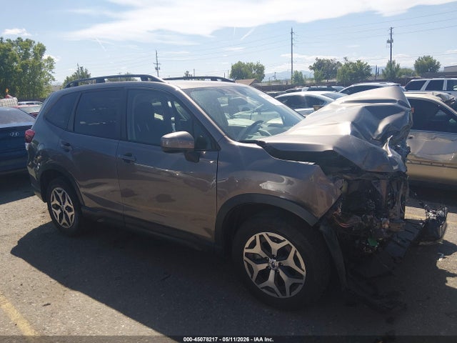 Продаж на аукціоні авто 2024 Subaru Forester Premium, vin: JF2SKADC4RH493727, номер лоту: 45078217