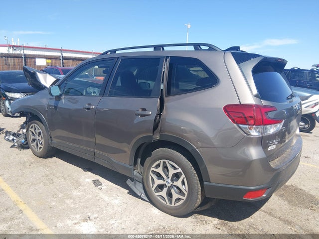 Продаж на аукціоні авто 2024 Subaru Forester Premium, vin: JF2SKADC4RH493727, номер лоту: 45078217