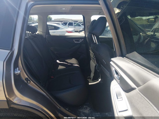Продаж на аукціоні авто 2024 Subaru Forester Premium, vin: JF2SKADC4RH493727, номер лоту: 45078217