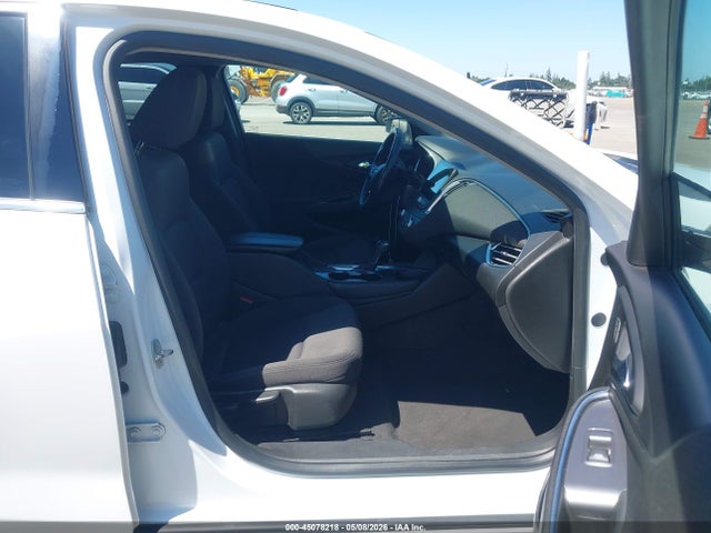 Продаж на аукціоні авто 2018 Chevrolet Malibu Lt, vin: 1G1ZD5ST4JF166559, номер лоту: 45078218