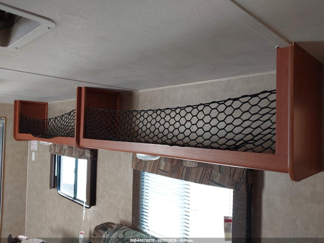 2012 Forest River Cherokee Grey Wolf 21rr Toy Hauler Travel Trailer მანქანა იყიდება აუქციონზე, vin: 4X4TCKW20CY204113, აუქციონის ნომერი: 45078270
