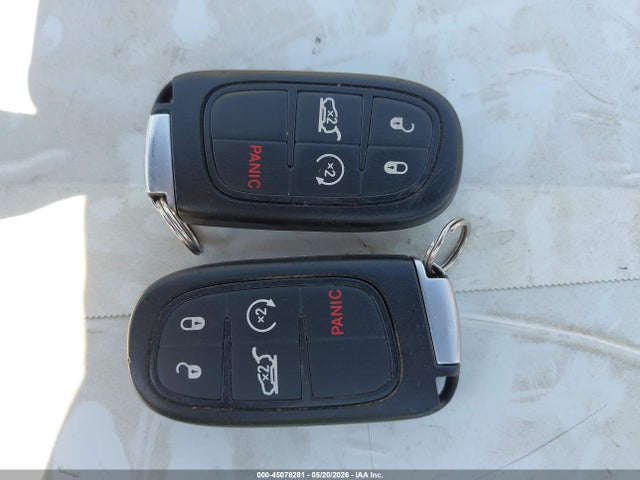 Продаж на аукціоні авто 2017 Jeep Cherokee Latitude Fwd, vin: 1C4PJLCS5HW607840, номер лоту: 45078281