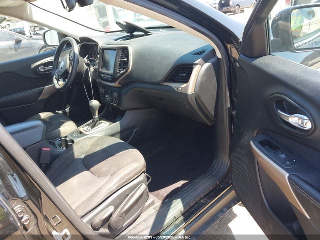 Продаж на аукціоні авто 2017 Jeep Cherokee Latitude Fwd, vin: 1C4PJLCS5HW607840, номер лоту: 45078281