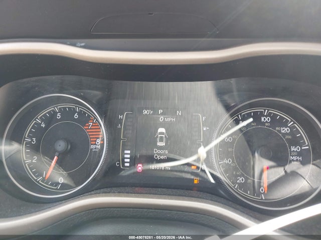 Продаж на аукціоні авто 2017 Jeep Cherokee Latitude Fwd, vin: 1C4PJLCS5HW607840, номер лоту: 45078281