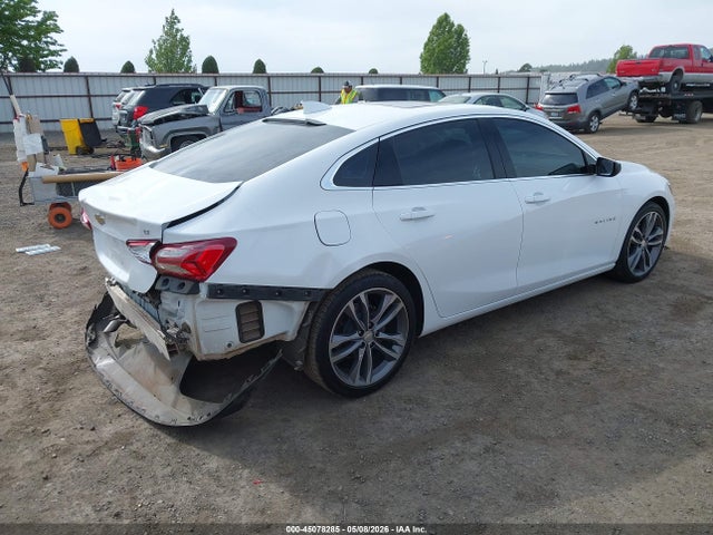 1G1ZD5ST3NF162752 Chevrolet Malibu Fwd Lt
