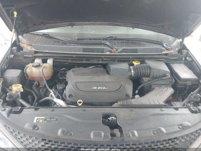 2C4RC1FG5JR278585 Chrysler Pacifica Touring Plus