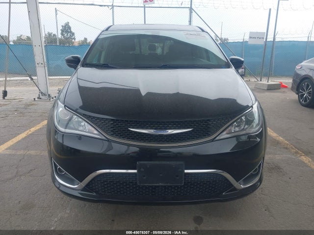 2C4RC1FG5JR278585 Chrysler Pacifica Touring Plus
