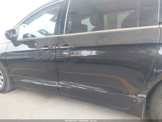 2C4RC1FG5JR278585 Chrysler Pacifica Touring Plus