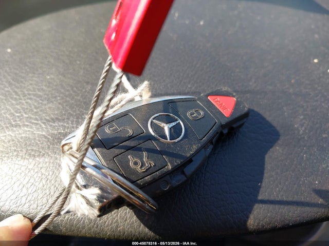 2015 Mercedes-benz Cla 250 მანქანა იყიდება აუქციონზე, vin: WDDSJ4EB7FN213522, აუქციონის ნომერი: 45078316