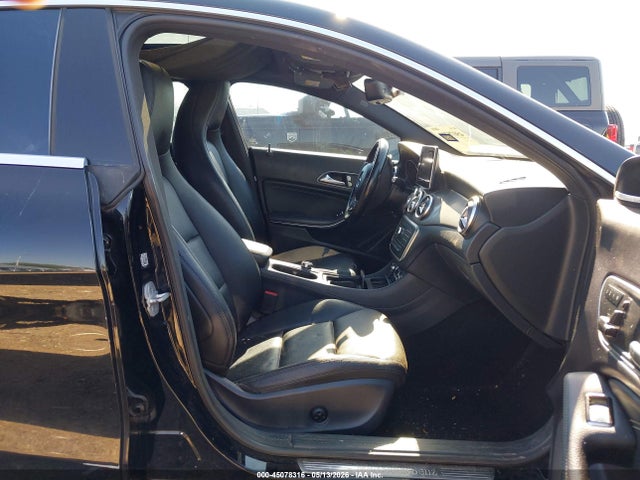2015 Mercedes-benz Cla 250 მანქანა იყიდება აუქციონზე, vin: WDDSJ4EB7FN213522, აუქციონის ნომერი: 45078316