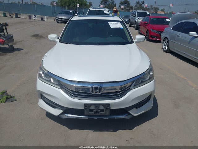 Продажа на аукционе авто 2017 Honda Accord Ex-l, vin: 1HGCR2F86HA091083, номер лота: 45078364