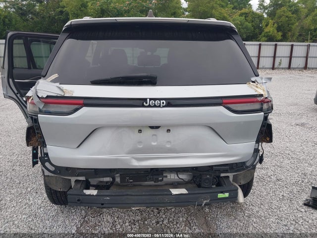 Продажа на аукционе авто 2024 Jeep Grand Cherokee 4xe, vin: 1C4RJYB63RC121072, номер лота: 45078383