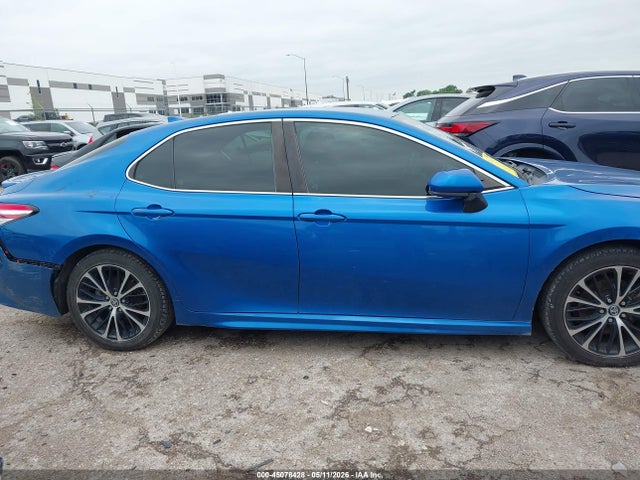 45078428 :رقم المزاد ، 4T1G11AKXLU331422 vin ، 2020 Toyota Camry Se مزاد بيع