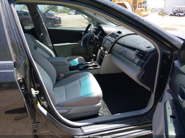Продаж на аукціоні авто 2014 Toyota Camry Le, vin: 4T1BF1FK6EU365588, номер лоту: 45078440