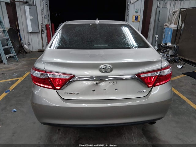 45078449 :رقم المزاد ، 4T1BF1FK9GU547000 vin ، 2016 Toyota Camry Xle مزاد بيع
