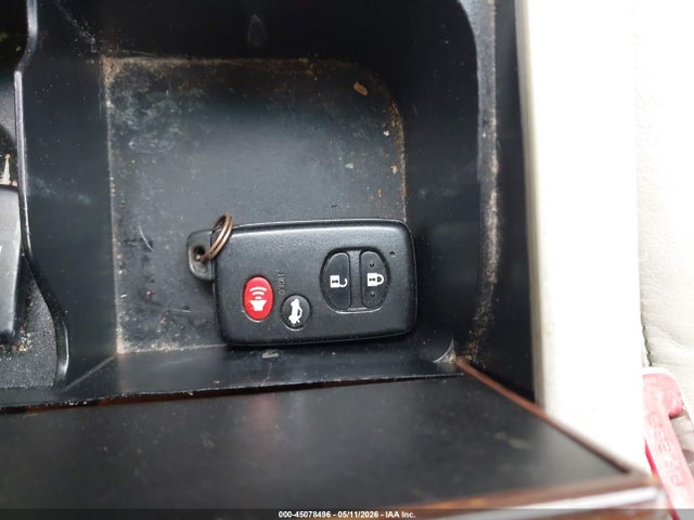 45078496 :رقم المزاد ، 4T1BF3EK1BU194211 vin ، 2011 Toyota Camry Xle مزاد بيع