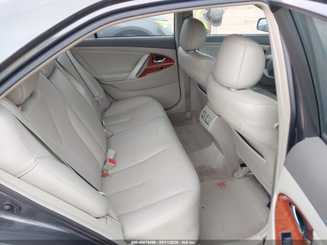 45078496 :رقم المزاد ، 4T1BF3EK1BU194211 vin ، 2011 Toyota Camry Xle مزاد بيع