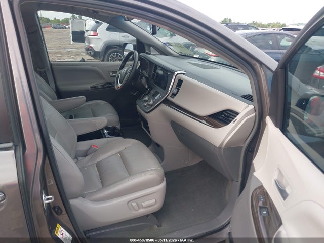 Aukcja sprzedaży 2016 Toyota Sienna Xle Premium 8 Passenger, vin: 5TDYK3DC6GS752747, numer aukcji: 45078506